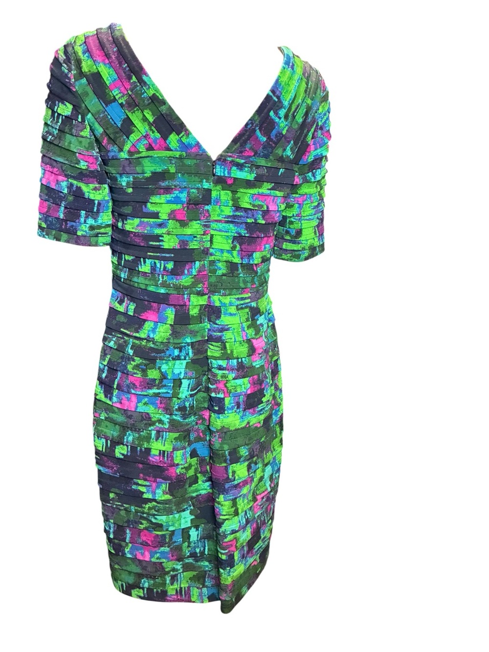 London Times Multicolor Abstract Midi Dress in Green, Blue & Purple - Picture 5 of 8